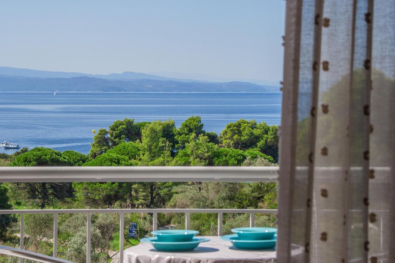 Angelos Studios Vromolimnos Bagian luar foto