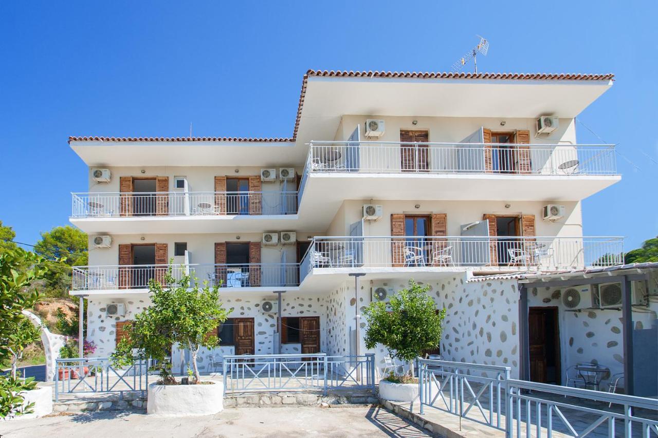 Angelos Studios Vromolimnos Bagian luar foto