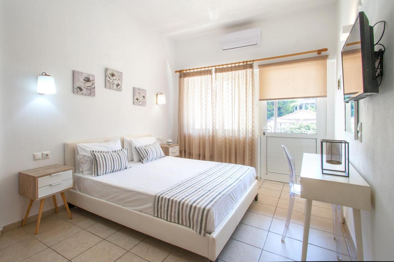 Angelos Studios Vromolimnos Ruang foto